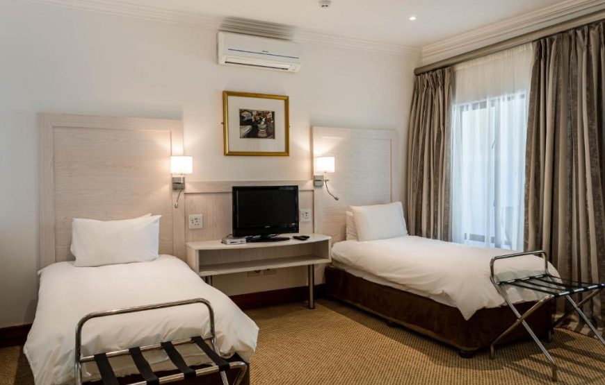 Val Du Charron Wine & Leisure Estate